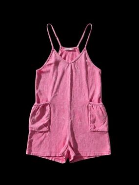 Zenana Pink Sleeveless Short Romper With Adjustable Straps. Size L